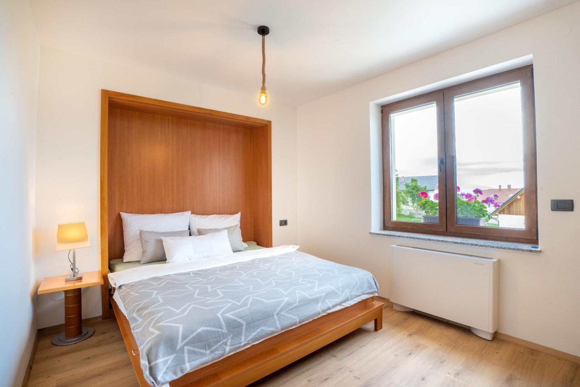 Aparthotel Hom At Vintgar Zgornje Gorje Camera foto
